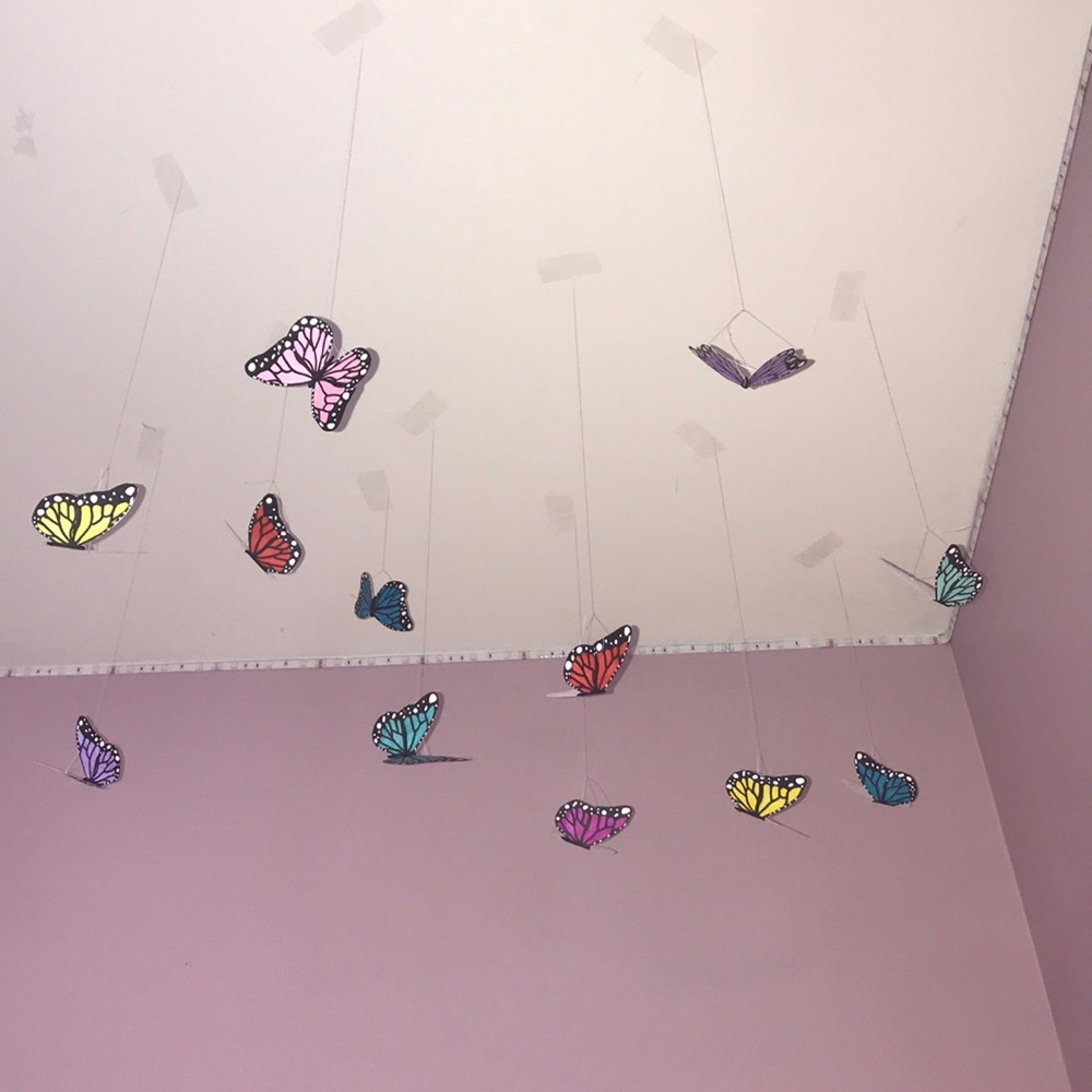 Hanging Butterfly Room Decor Set